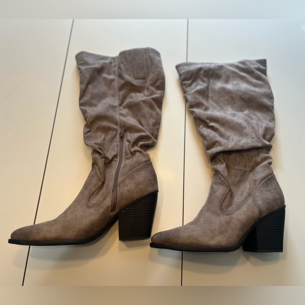 Soul Naturalizer size 10 women’s slouchy brown heeled boots